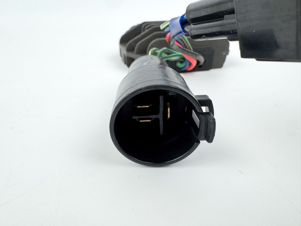 2002 Yamaha 50 HP 4 Stroke Outboard Rectifier & Regulator 64J-81960-00-00 OEM