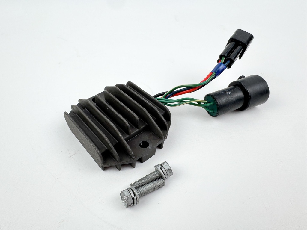 2002 Yamaha 50 HP 4 Stroke Outboard Rectifier & Regulator 64J-81960-00-00 OEM