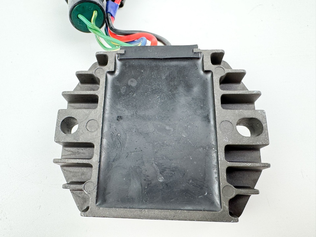 2002 Yamaha 50 HP 4 Stroke Outboard Rectifier & Regulator 64J-81960-00-00 OEM