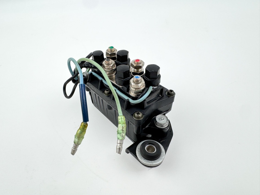 6H1-81950-01-00 Yamaha Outboard Power Trim Tilt Relay Assembly 6H1-81950-00-00