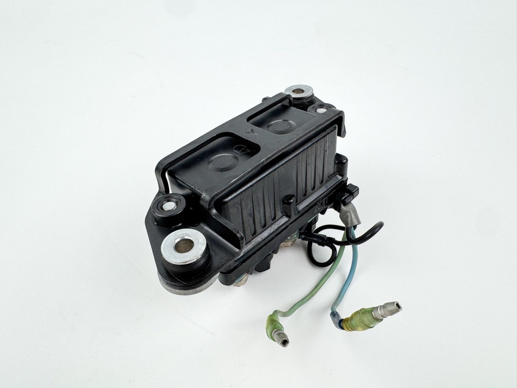 6H1-81950-01-00 Yamaha Outboard Power Trim Tilt Relay Assembly 6H1-81950-00-00