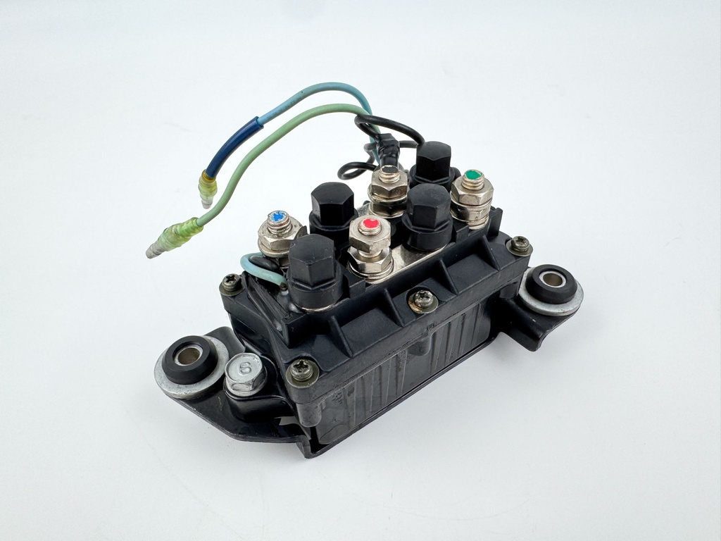 6H1-81950-01-00 Yamaha Outboard Power Trim Tilt Relay Assembly 6H1-81950-00-00