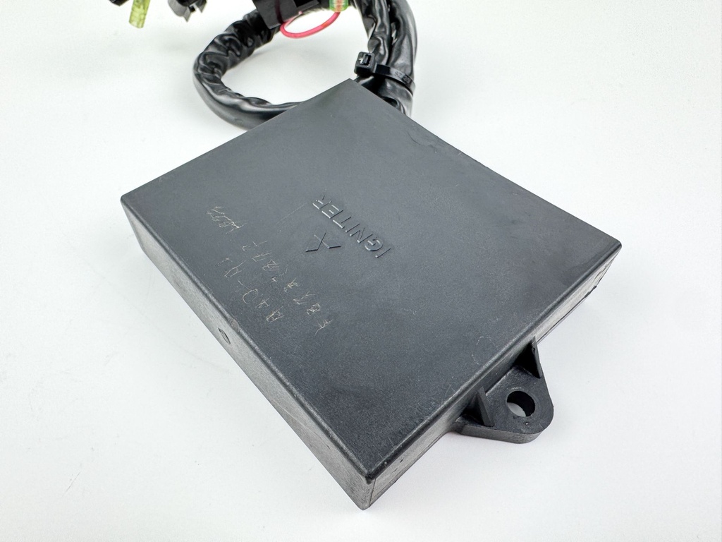 2002 Yamaha 50 HP 4 Stroke Outboard C.D.I CDI Assembly 64J-85540-01-00 OEM