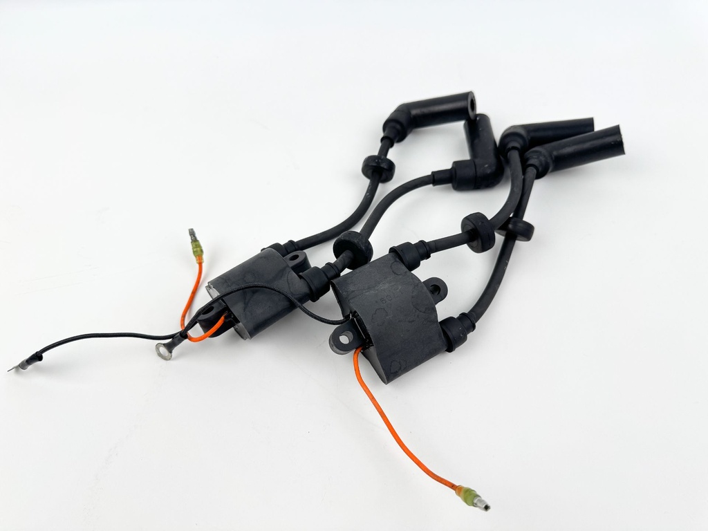 2002 Yamaha 50 HP 4 Stroke Outboard Ignition Coil Set 62Y-85570-00-00 OEM