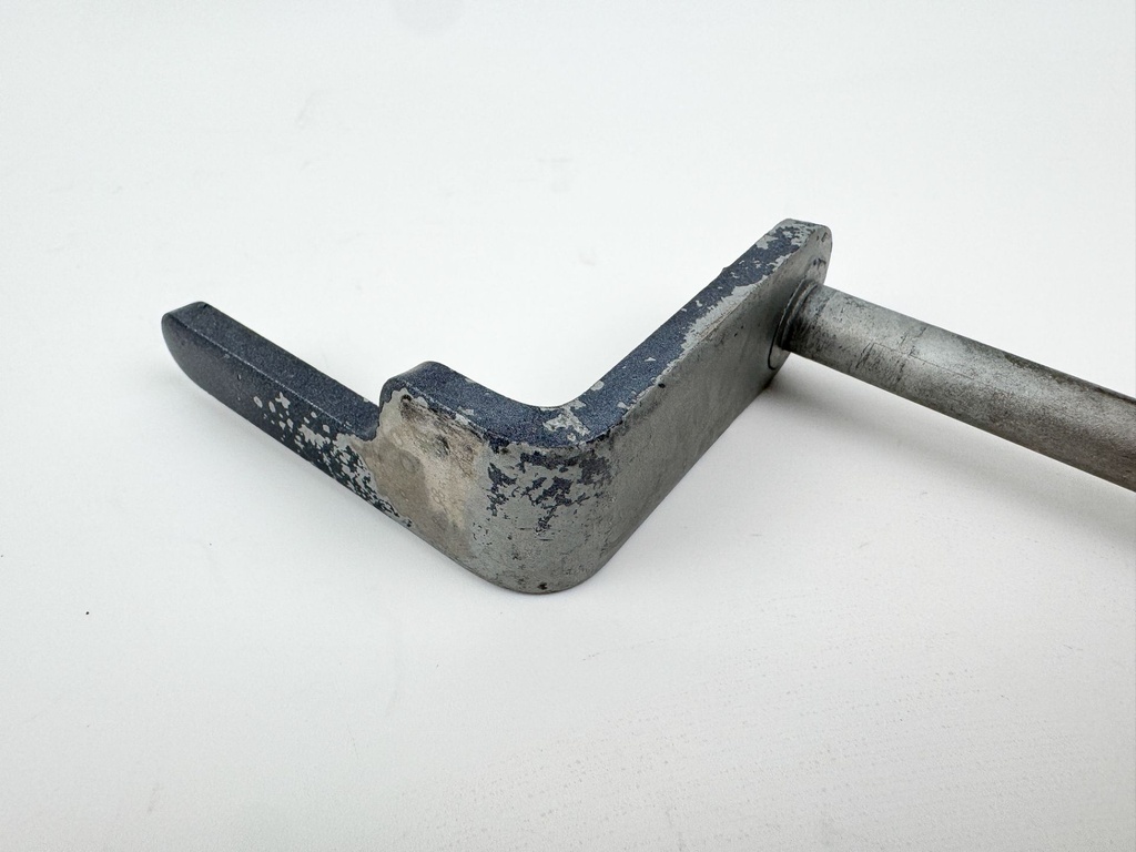 2002 Yamaha 50 HP 4 Stroke Outboard Tilt Stop Lever 6H5-43181-03-00 OEM