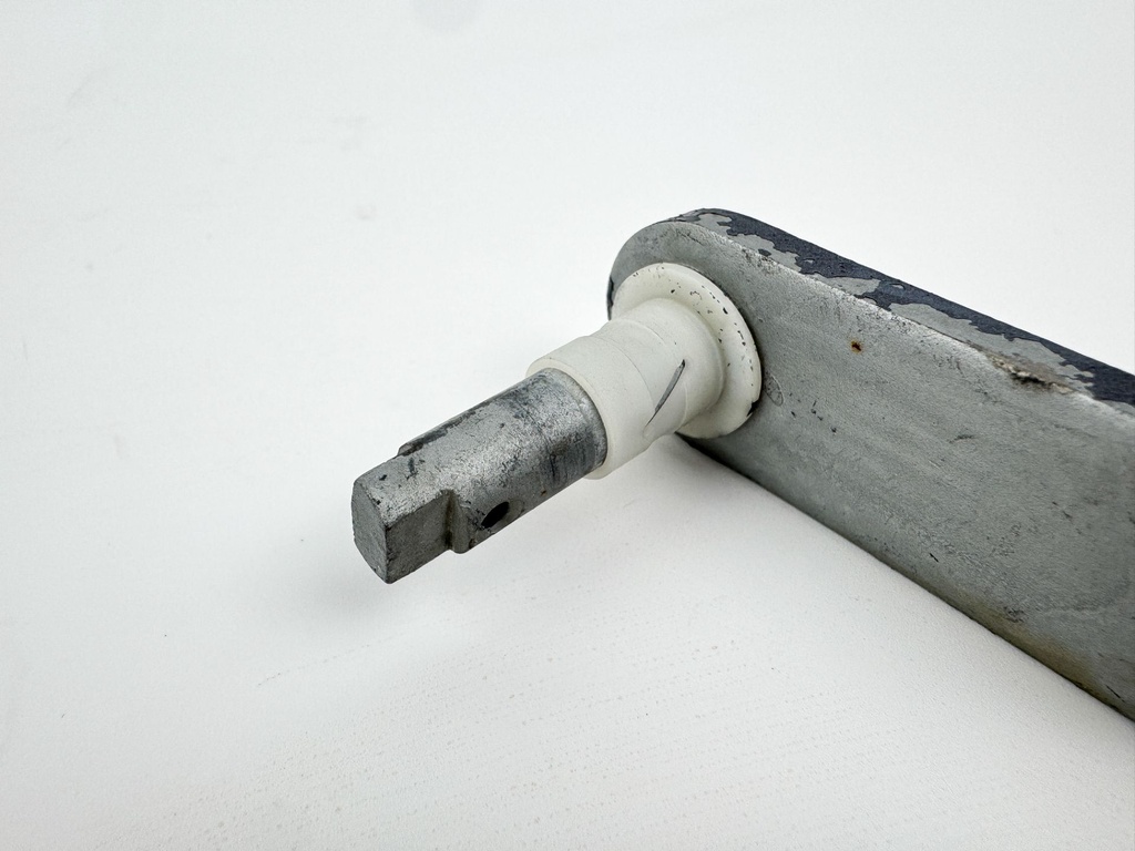 2002 Yamaha 50 HP 4 Stroke Outboard Tilt Stop Lever 6H5-43181-03-00 OEM