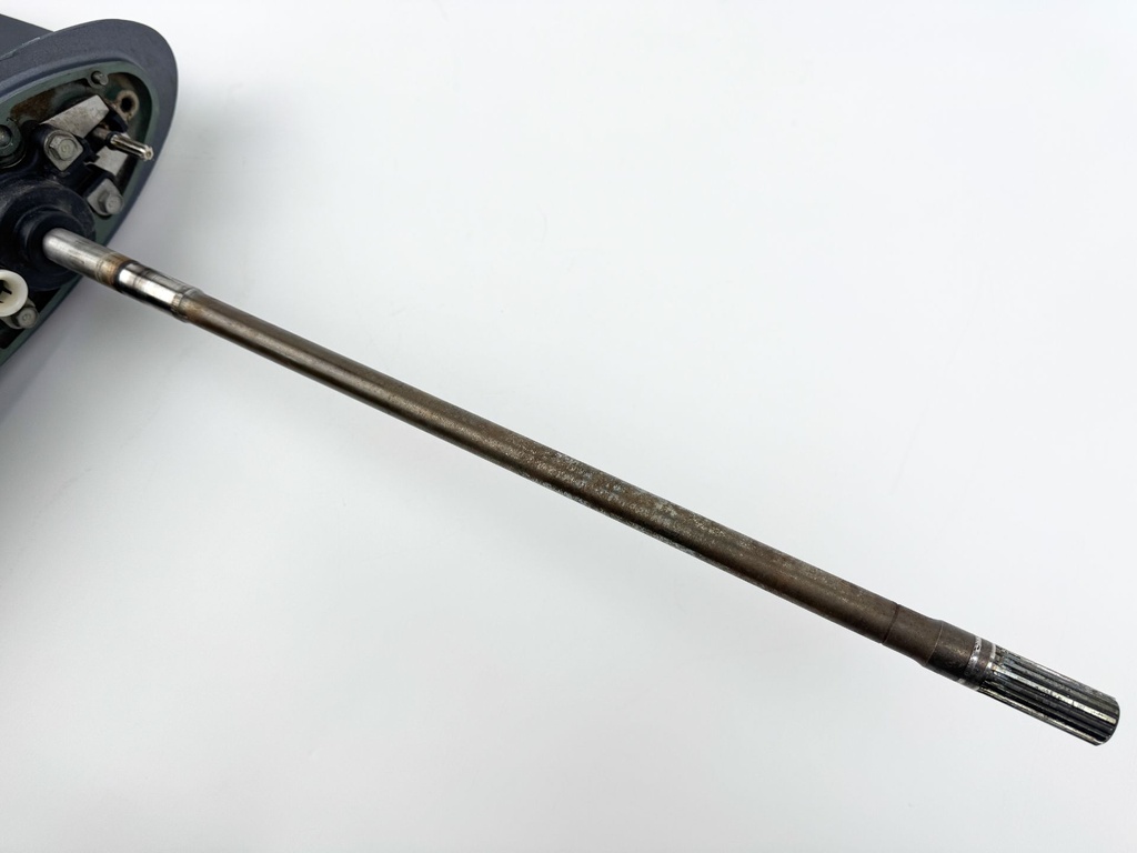 62Y-45300-53-8D Yamaha 1995-2000 4 Stroke Outboard 20" Lower Unit Gear Case 50HP