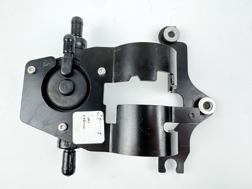 2012 Evinrude 250 HP 2 Stroke Etec Outboard Fuel Lift Pump 5007312 OEM