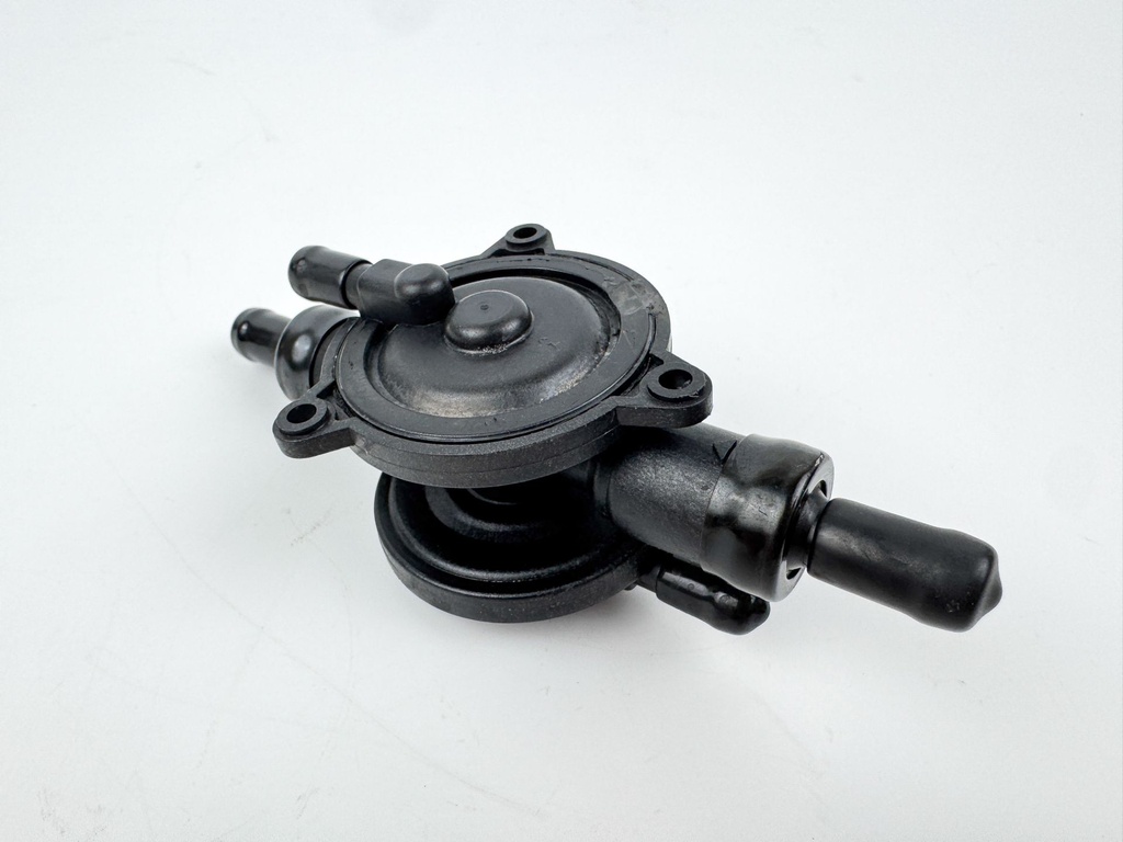 2012 Evinrude 250HP 2 Stroke Etec Outboard Lift Pump 5010746 OEM