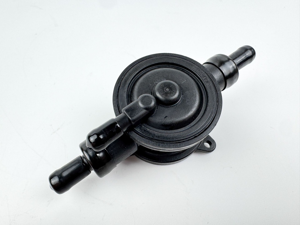 2012 Evinrude 250HP 2 Stroke Etec Outboard Lift Pump 5010746 OEM