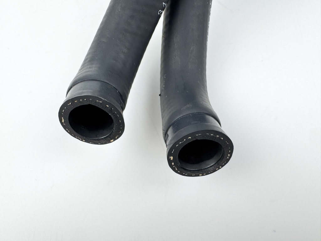 2012 Evinrude 250 HP 2 Stroke Etec Outboard Pressure Relief Valve 5007970 OEM