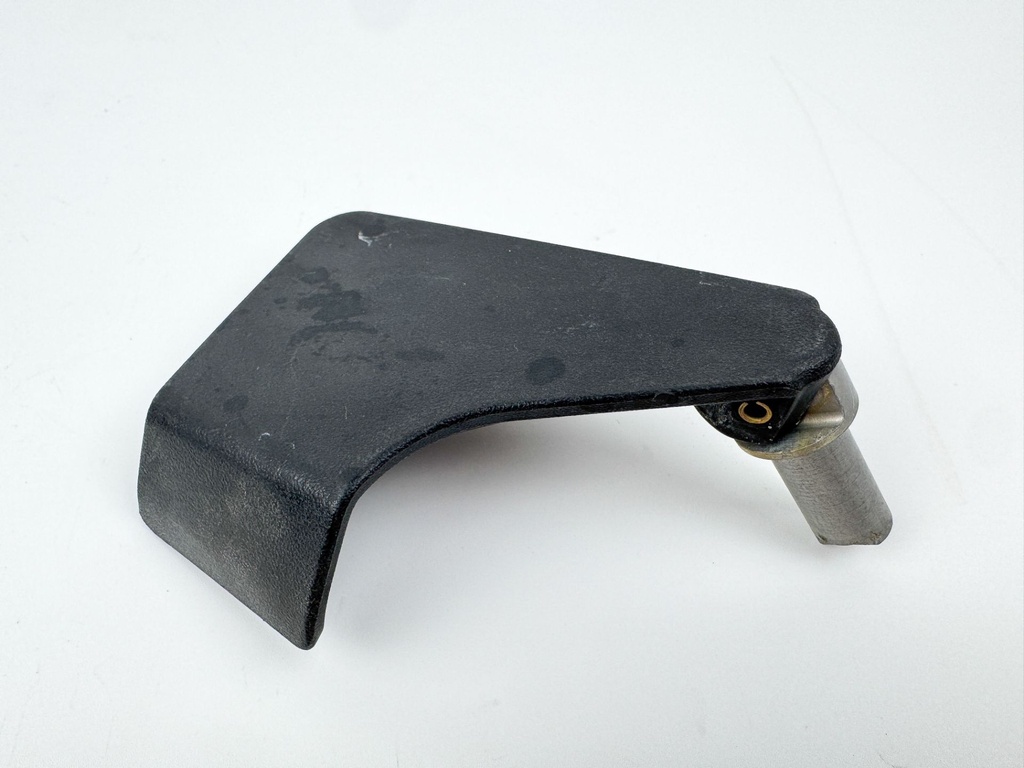 2012 Evinrude 250 HP 2 Stroke Etec Outboard Port Latch Handle 5005707 OEM