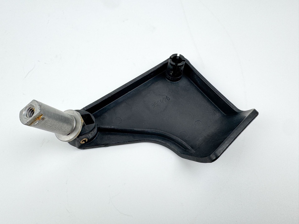 2012 Evinrude 250 HP 2 Stroke Etec Outboard Port Latch Handle 5005707 OEM