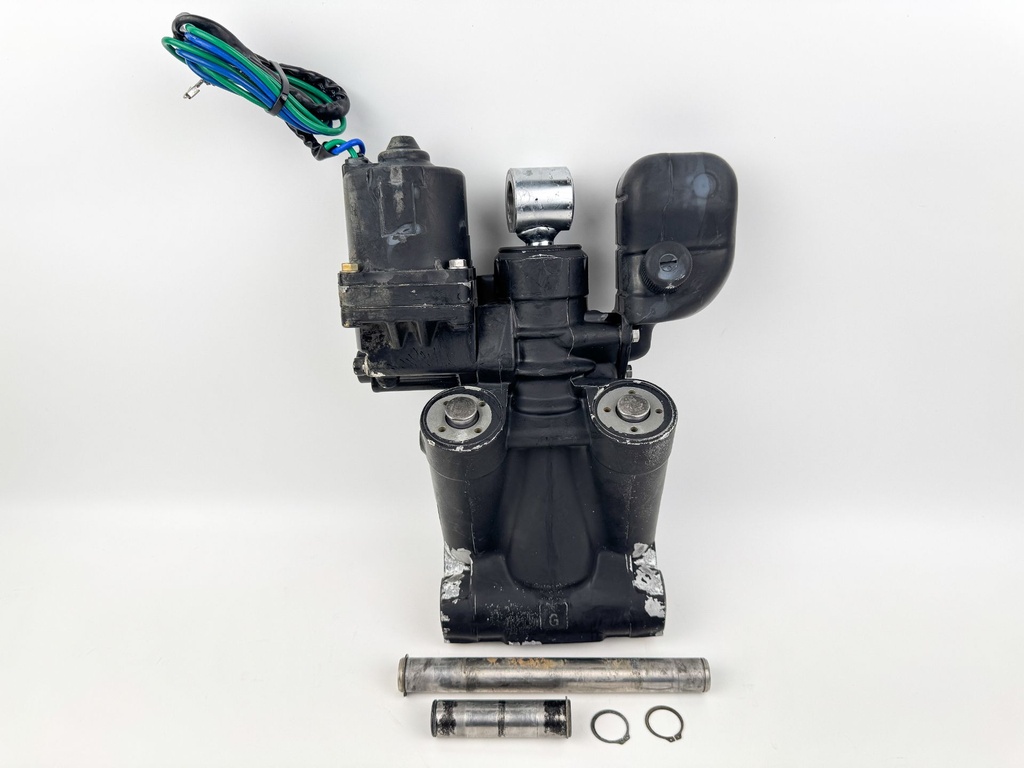 5005115 5007473 5007662 Evinrude Johnson BRP Power Trim & Tilt Unit Assembly