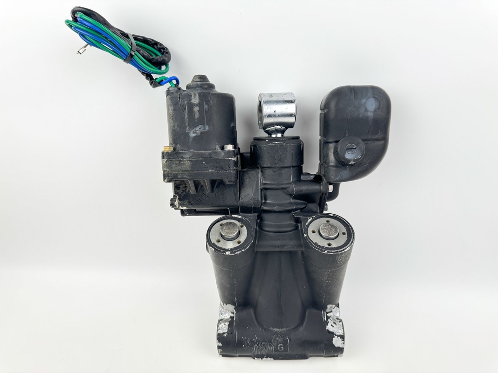 5005115 5007473 5007662 Evinrude Johnson BRP Power Trim & Tilt Unit Assembly