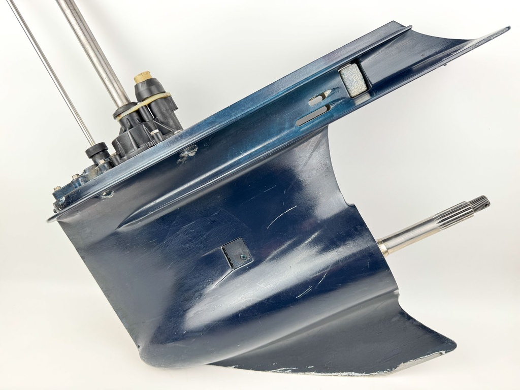 2012 Evinrude 250 HP 2 Etec Stroke Outboard 20" Lower Unit Gear Case 5007705 M1