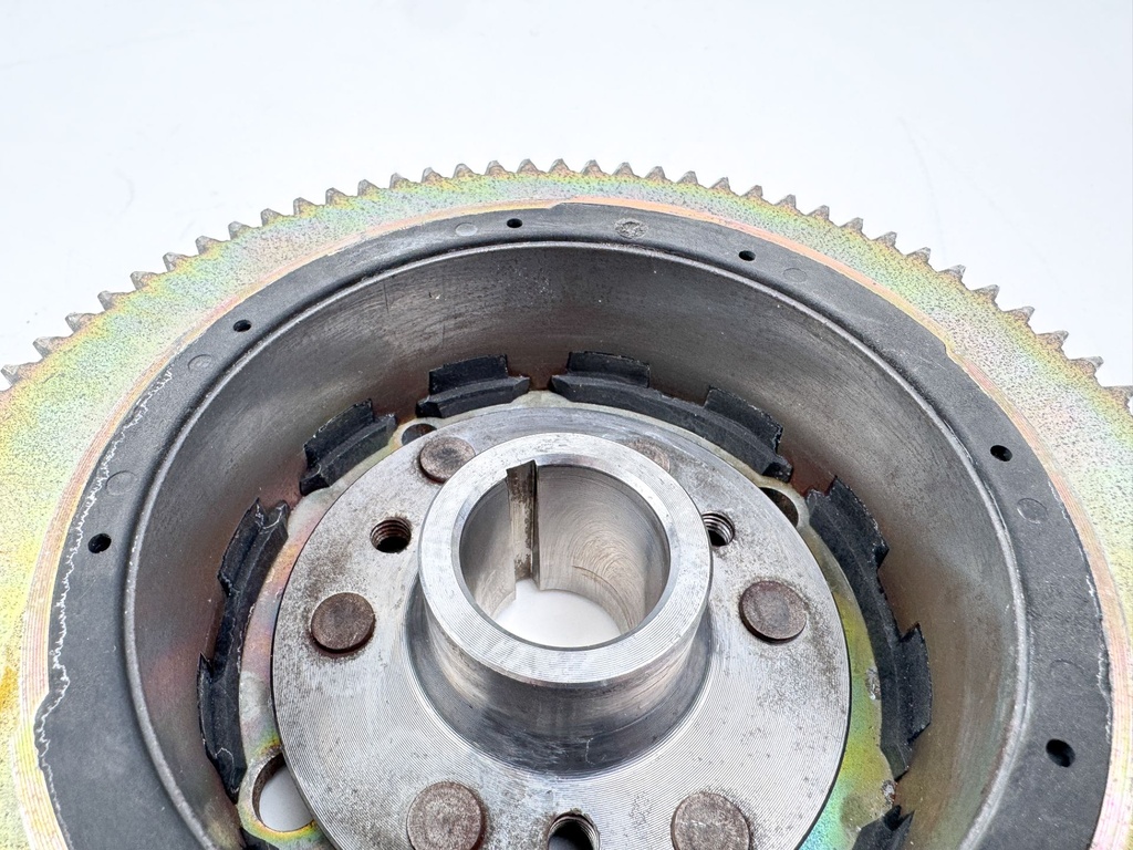 2002 Yamaha 50 HP 4 Stroke Outboard Flywheel Rotor 64J-85550-00-00 OEM