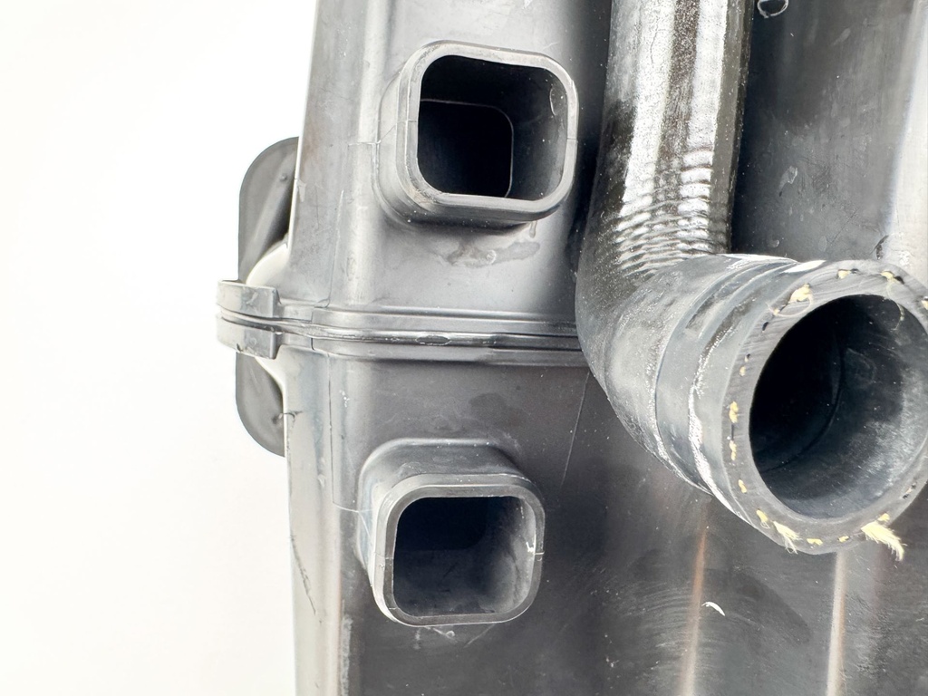 2012 Evinrude 250 HP 2 Stroke Outboard Muffler 5005699 OEM