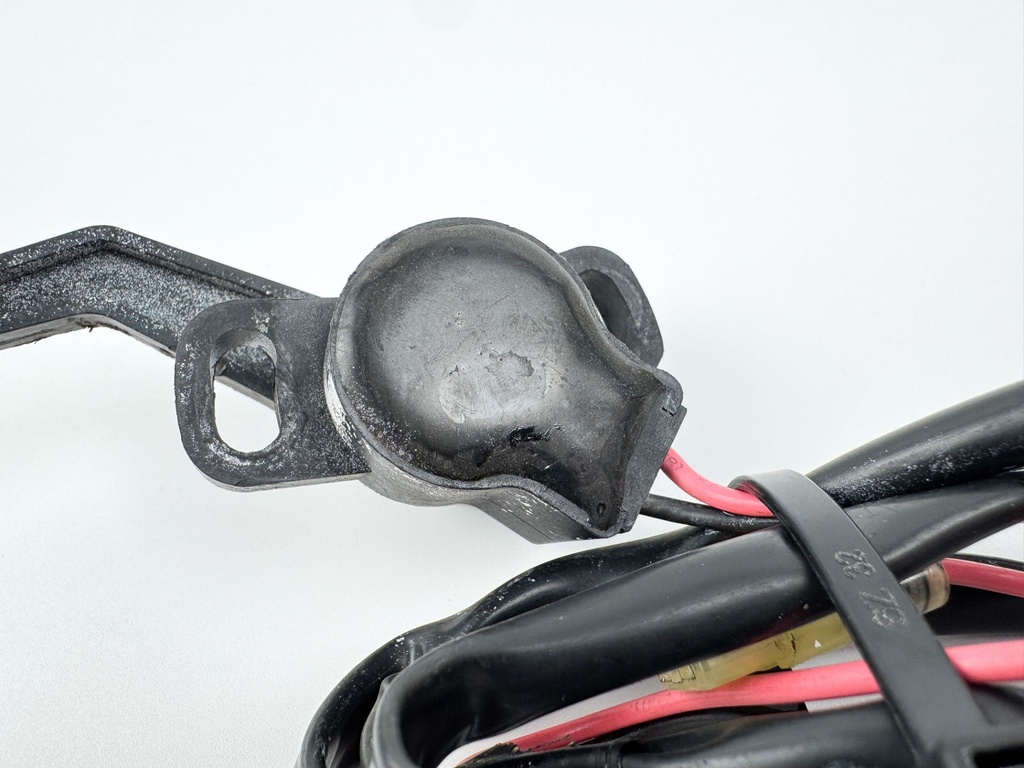 2005 Yamaha 300 HP 2 HPDI Stroke Outboard Trim Sender Unit Sensor 69J-83672-10-00 OEM