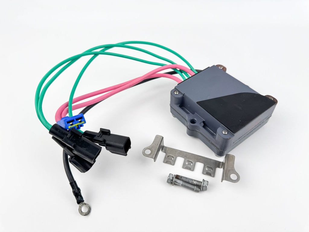 2005 Yamaha 300 HP HPDI 2 Stroke Outboard Rectifier & Regulator 60V-81960-01-00 OEM