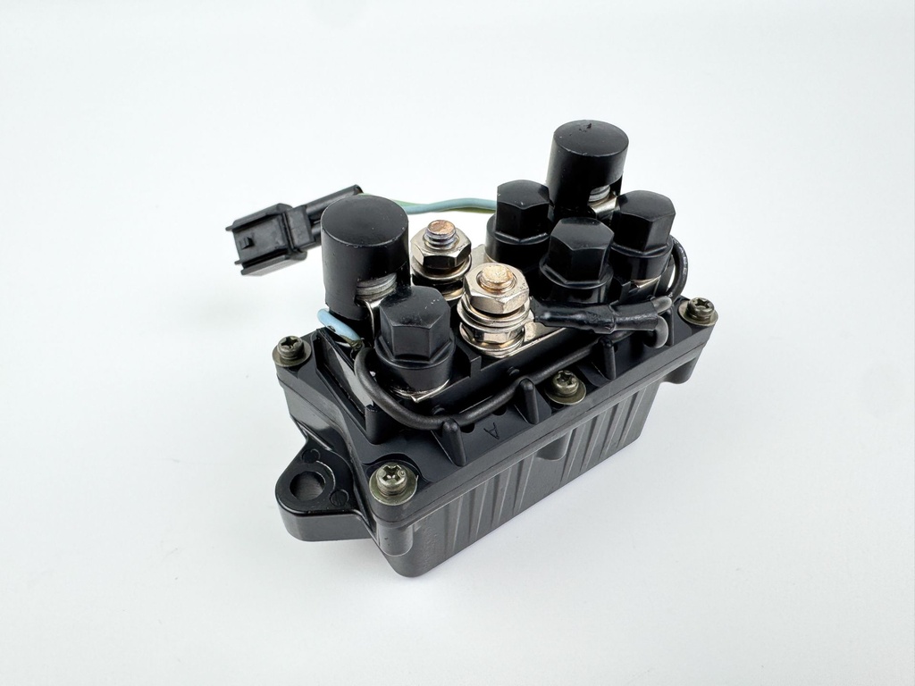 2005 Yamaha 300 HP HPDI 2 Stroke Outboard Trim Tilt Relay 60V-81950-00-00 OEM