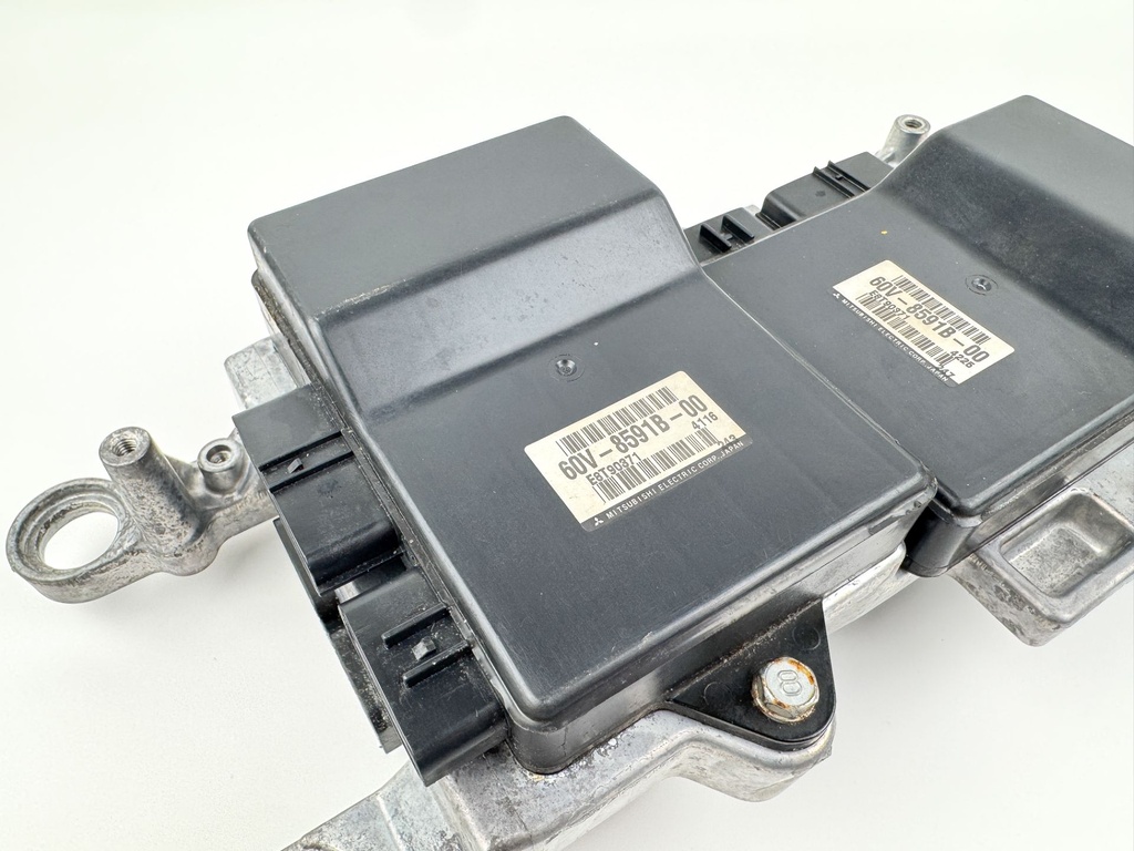 2005 Yamaha 300 HP 2 HPDI Stroke Outboard Engine Control Unit ECU 6D0-8591A-11-00 OEM