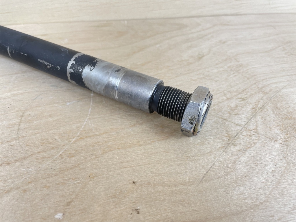 2005 Mercury 75HP Outboard 4 Stroke Tilt Tube Assembly 826125A1