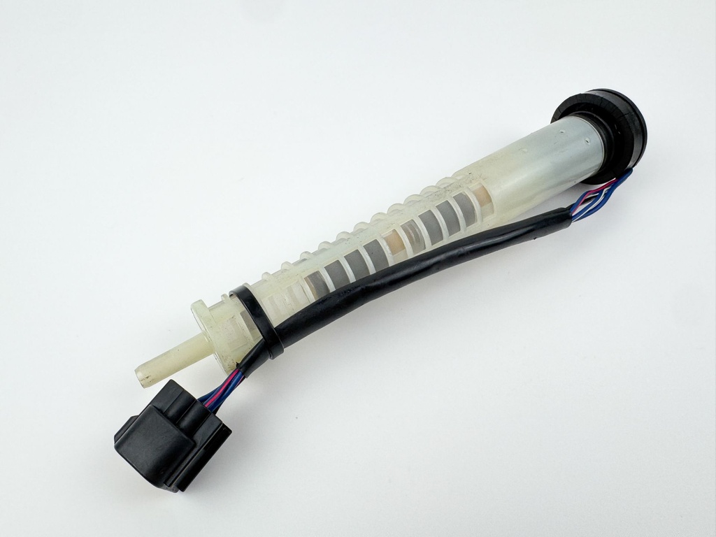 2005 Yamaha 300 HP HPDI 2 Stroke Outboard Oil Level Sensor 61A-85730-01-00 OEM