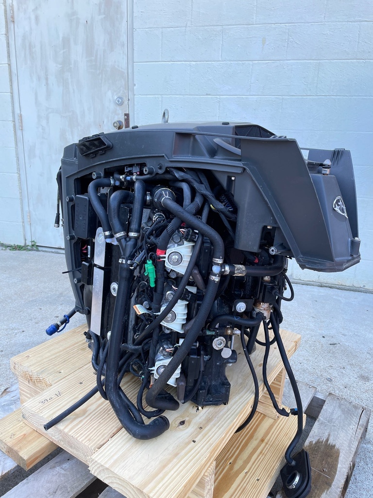 Evinrude G2 3.4L 250HP H.O. Powerhead Assembly - Fully Dressed