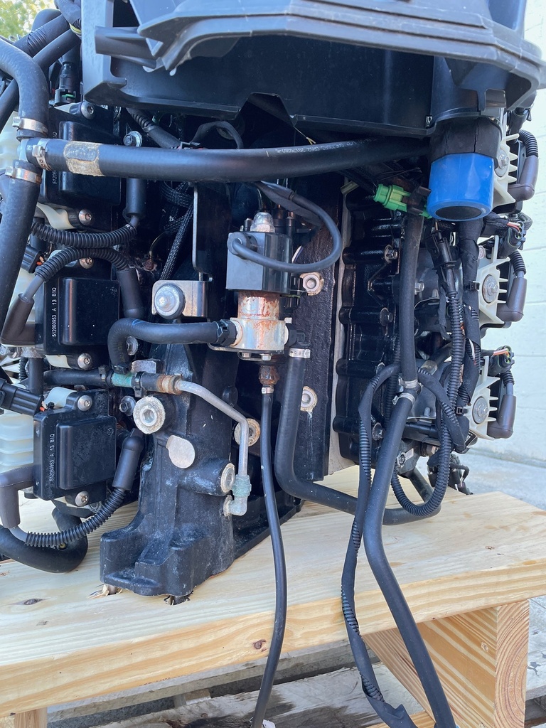 Evinrude G2 3.4L 250HP H.O. Powerhead Assembly - Fully Dressed