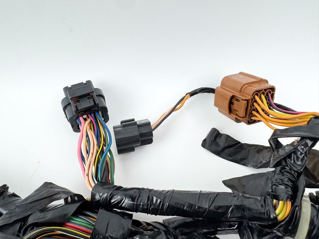 2005 Yamaha 300 HP HPDI 2 Stroke Outboard Engine Wire Harness 60V-82590-51-00 OEM