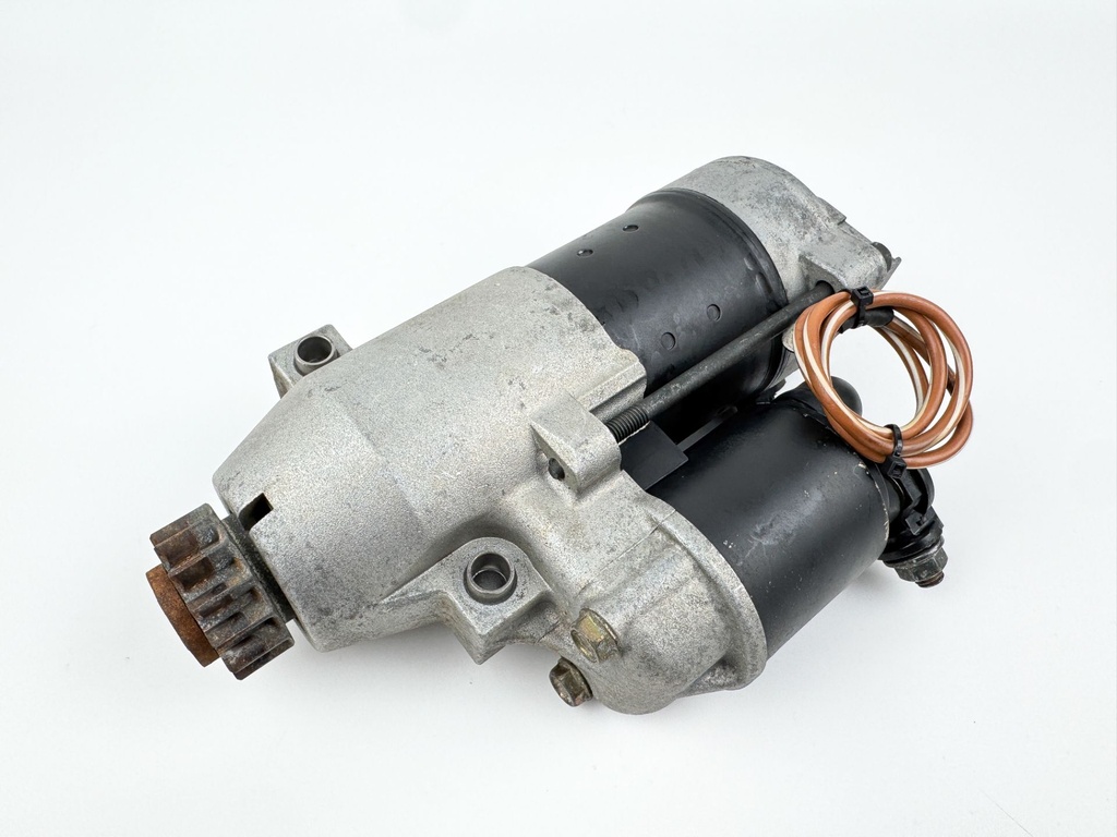 2005 Yamaha 300 HP HPDI 2 Stroke Outboard Starter Motor 6D0-81800-00-00 OEM