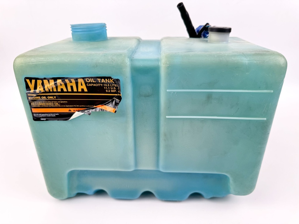 Yamaha Outboard Remote 2 Stroke Oil Tank Assembly With Pump 2.8 Gallons