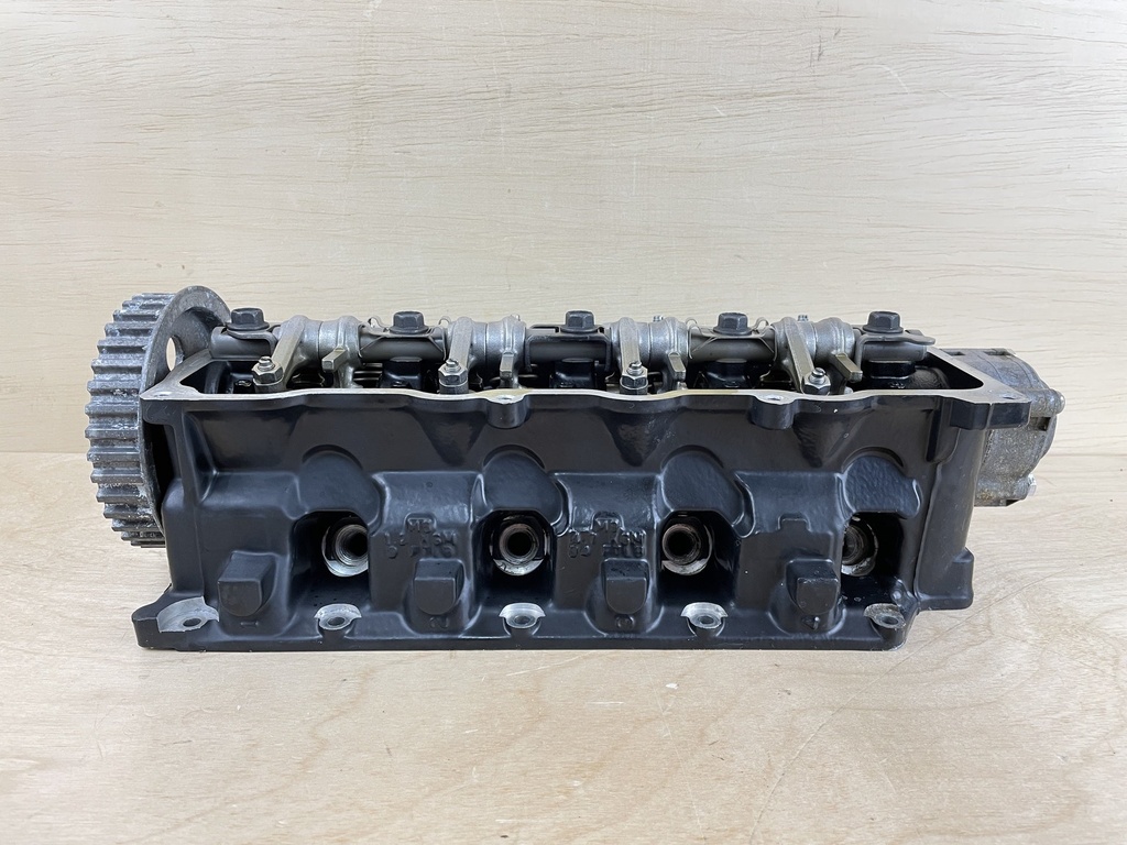 2004 Mercury 40HP 4 Stroke Outboard Cyclinder Head Complete 893505T05