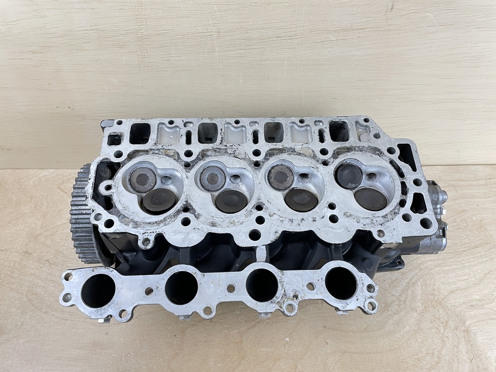 2004 Mercury 40HP 4 Stroke Outboard Cyclinder Head Complete 893505T05