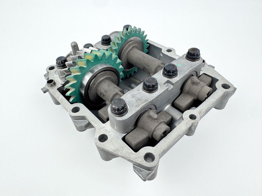 2004 Yamaha 150 HP 4 Stroke Outboard Balancer Assembly 63P-11500-04-00 OEM