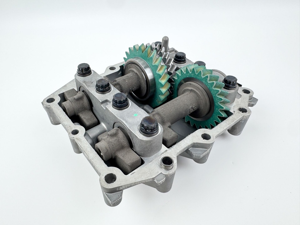 2004 Yamaha 150 HP 4 Stroke Outboard Balancer Assembly 63P-11500-04-00 OEM