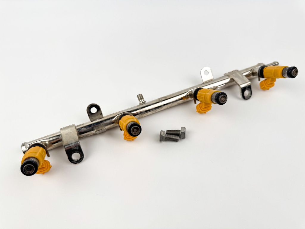 2004 Yamaha 150 HP 4 Stroke Outboard Fuel Injector Set W/ Rail 63P-13160-00-00 OEM