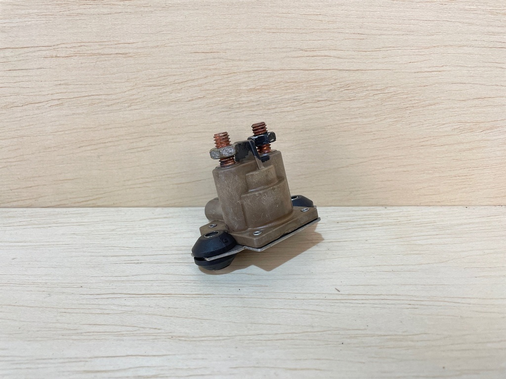 2008 Evinrude Etec Starter Relay Solenoid Assembly 0586774