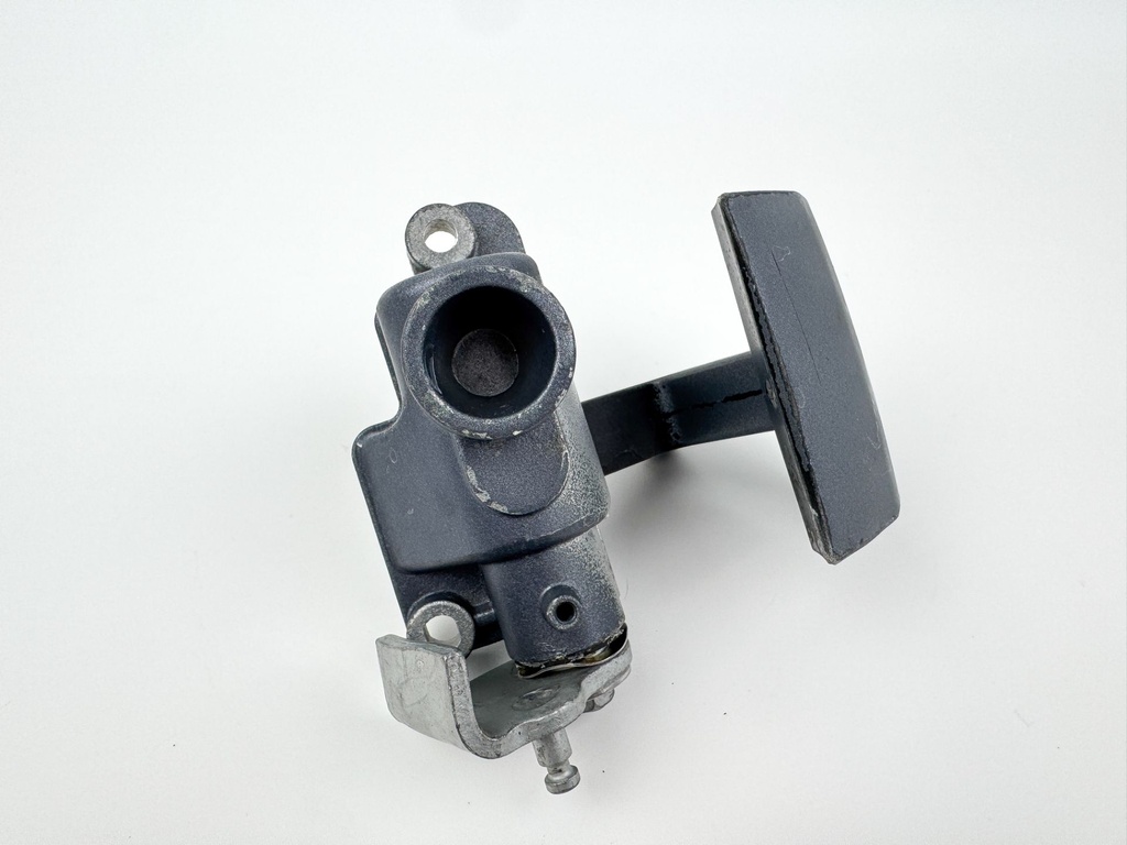 2004 Yamaha 150 HP 4 Stroke Outboard Latch Handle Set 63P-42815-00-8D OEM