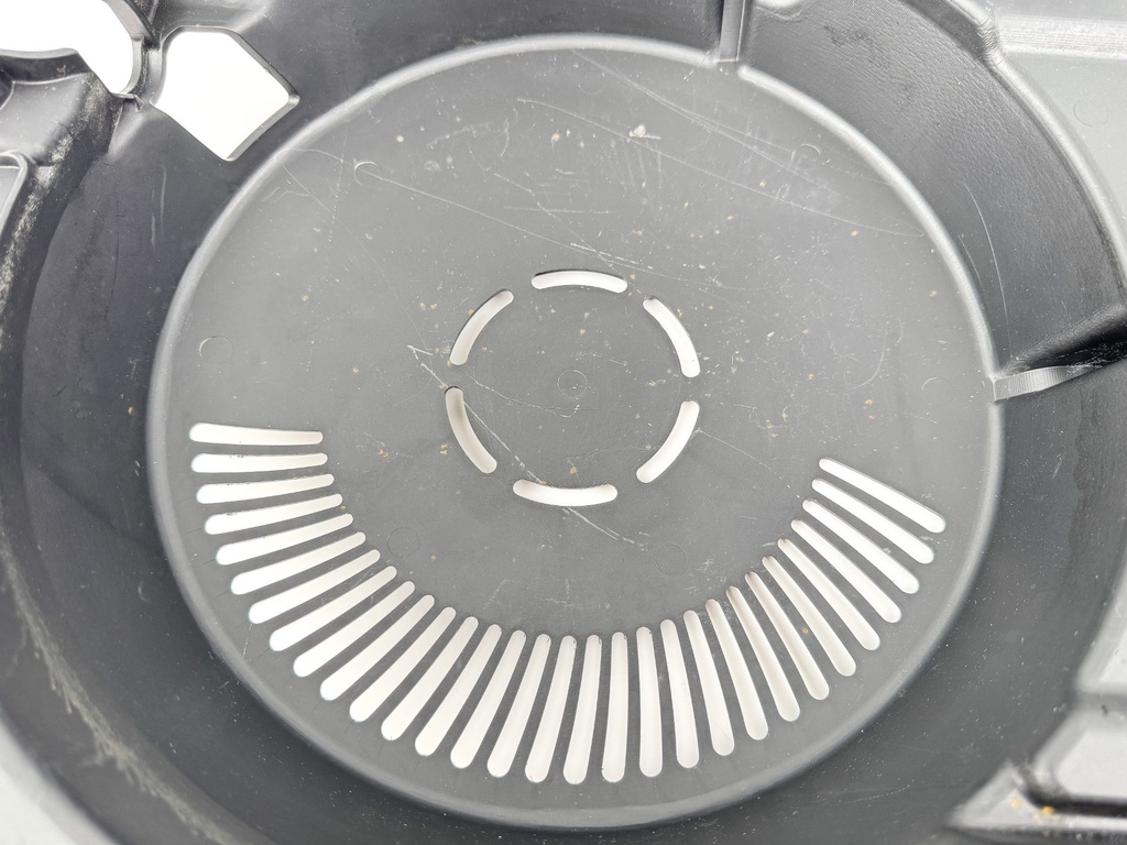 2004 Yamaha 150 HP 4 Stroke Outboard Flywheel Cover 63P-81337-00-00 OEM