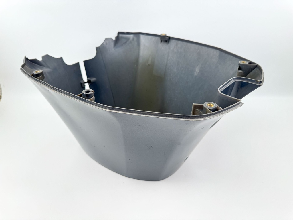 2004 Yamaha 150 HP 4 Stroke Outboard Lower Apron Cover 63P-42741-00-8D OEM