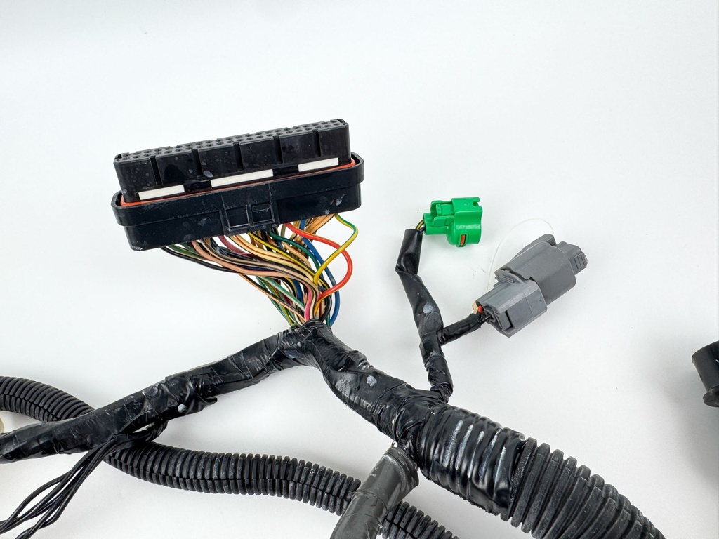 2004 Yamaha 150 HP 4 Stroke Outboard Engine Wire Harness 63P-82590-10-00 OEM