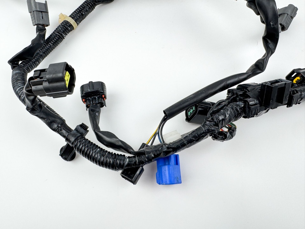 2004 Yamaha 150 HP 4 Stroke Outboard Engine Wire Harness 63P-82590-10-00 OEM