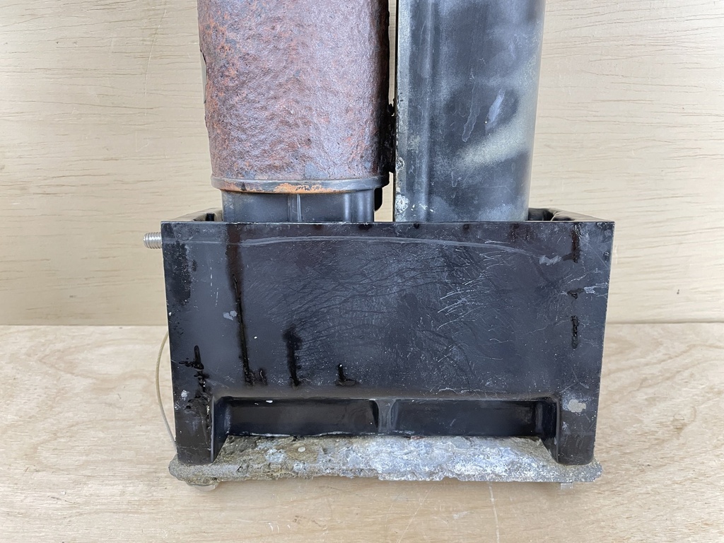 2004 Mercury 40HP Power Trim & Tilt Assembly 2 Wire - 8M0055011