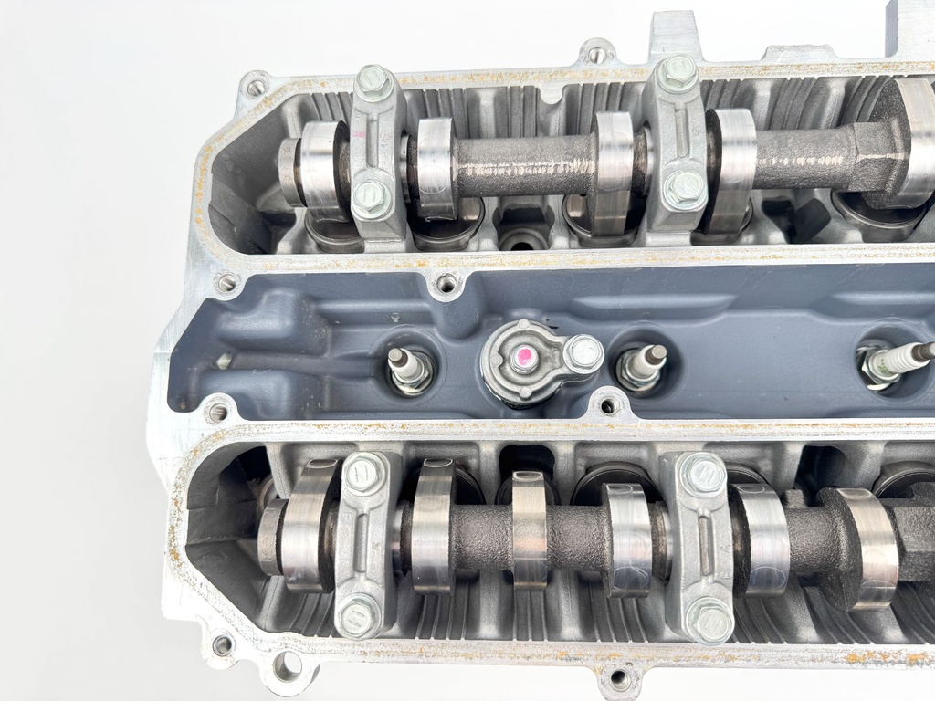 04-07 Yamaha 150HP 4 Stroke Outboard Cylinder Head Complete 63P-W009A-02-9S