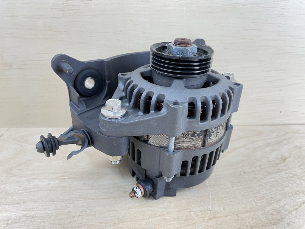2010 Mercury 90HP 4 Stroke Outboard Alternator Assembly 8M0063970