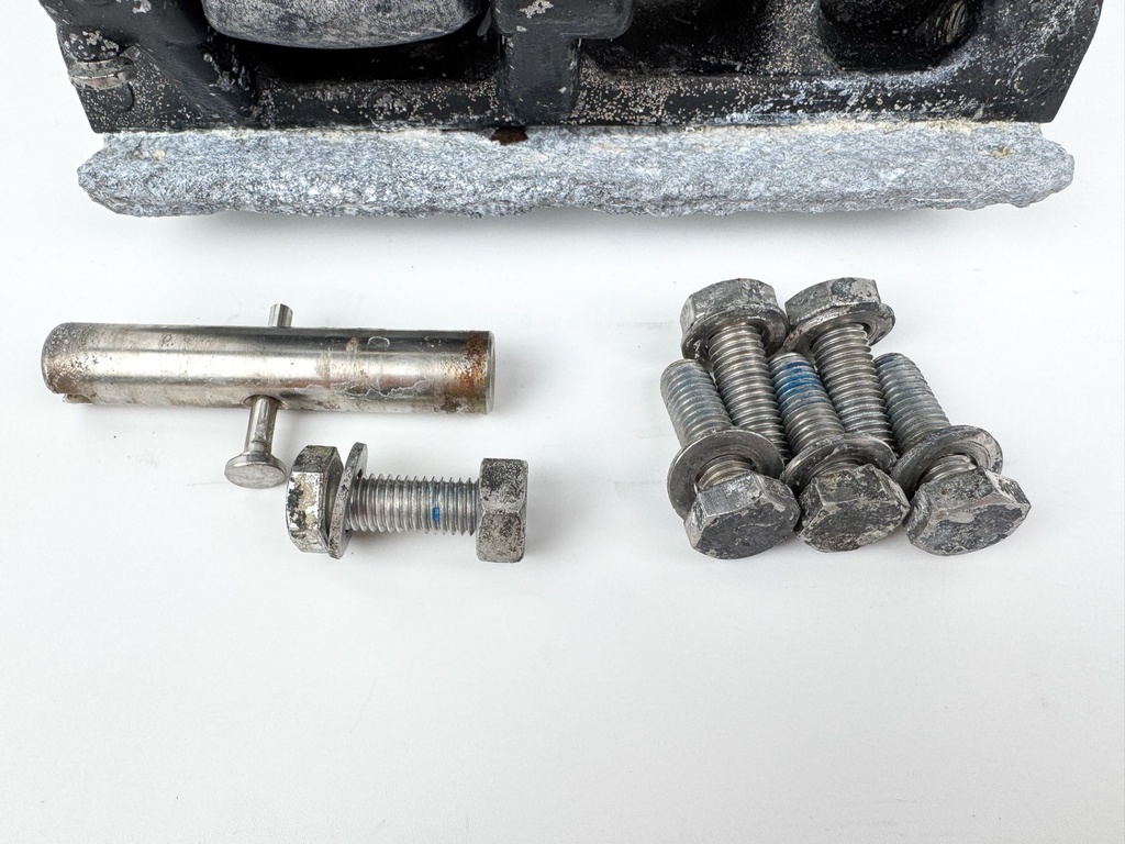 Mercury 70 90 115 120 125 HP Power Tilt and Trim Assembly 8M0090335 Used OEM