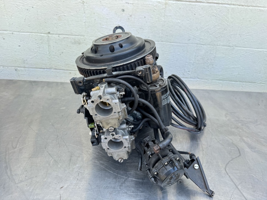 1989 Johnson 40 HP 2 Stroke Outboard Powerhead 0398872 OEM