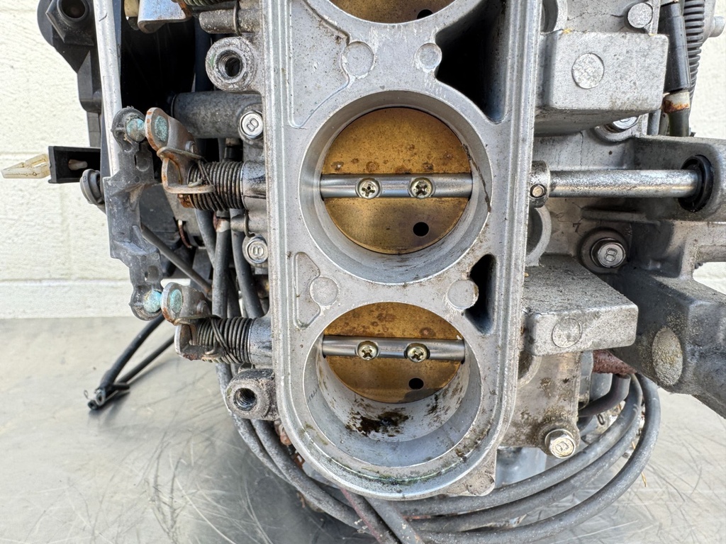 2005 Yamaha 300HP HPDI 2 Stroke Outboard Powerhead Crankcase Assembly